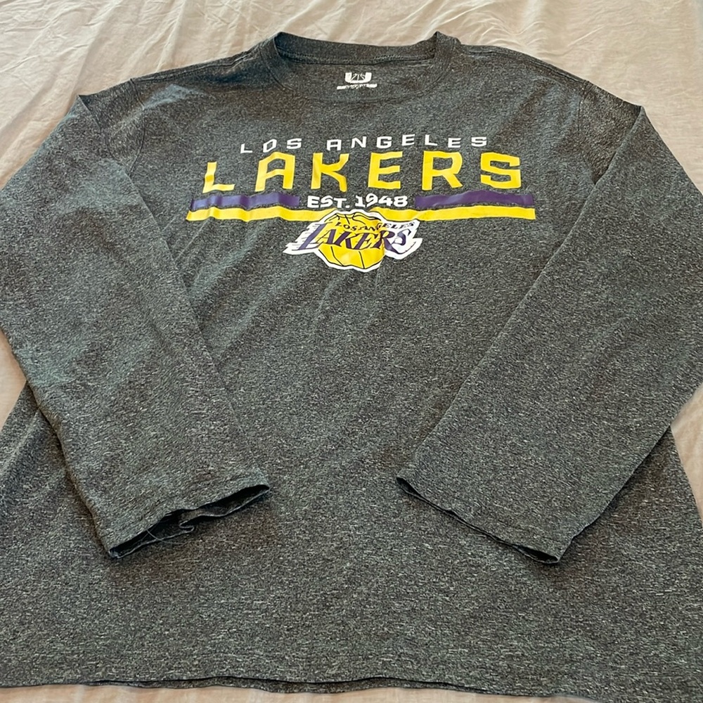 Los Angeles Lakers long sleeve dri fit shirt.